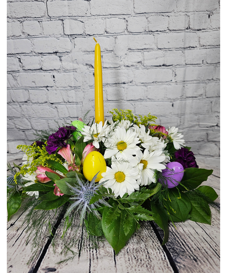 Hoppy Easter Centerpiece